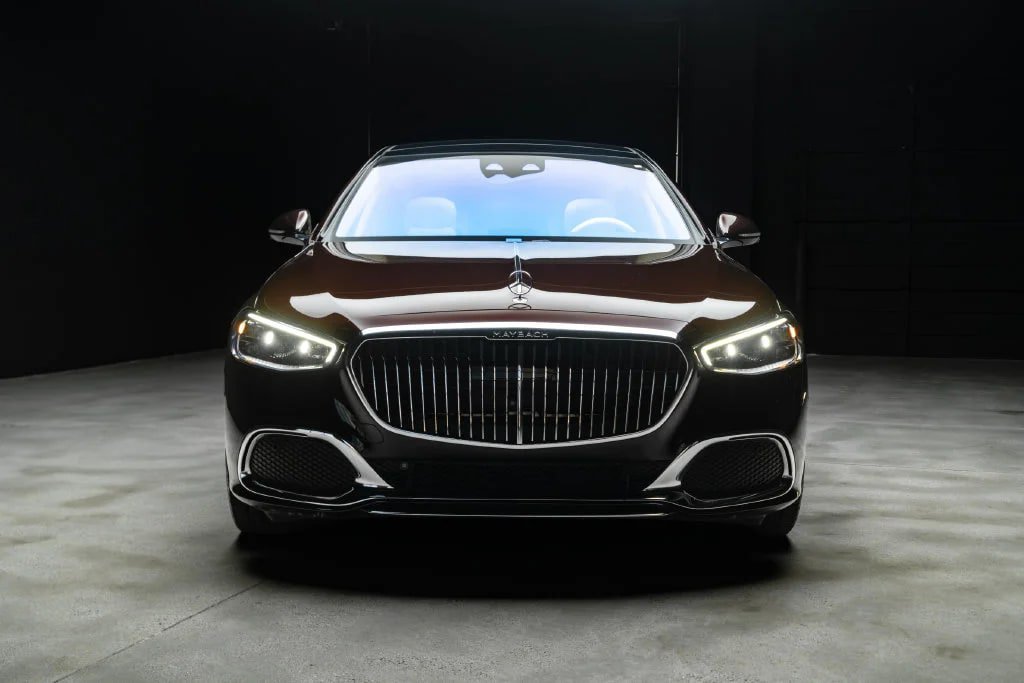 Used 2023 Mercedes-Benz Maybach S 580 4MATIC image 4