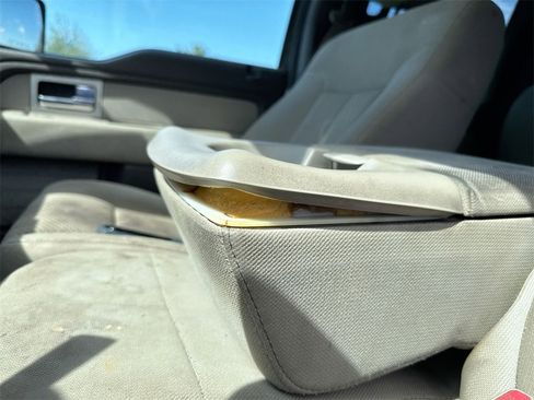 Used 2009 Ford F150 XLT image 32