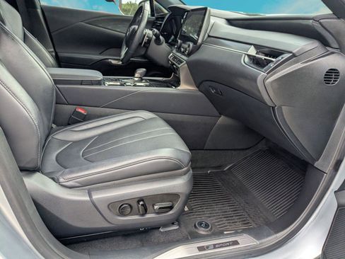 Used 2023 Lexus RX 350 F Sport w/ Accessory Package (Z1) AWD/4WD image 18