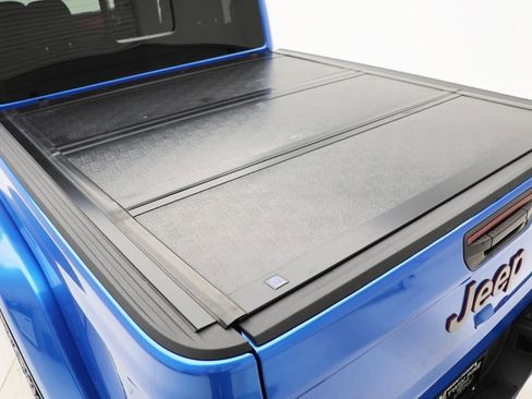 Used 2022 Jeep Gladiator Rubicon w/ Dual Top Group image 12