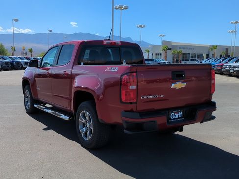 Used 2018 Chevrolet Colorado Z71 AWD/4WD image 5