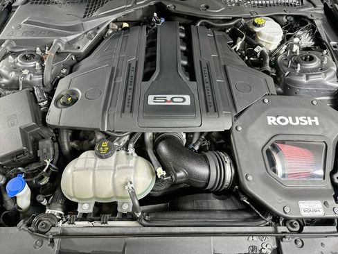 Used 2021 Ford Mustang GT Premium w/ Equipment Group 401A RWD image 22