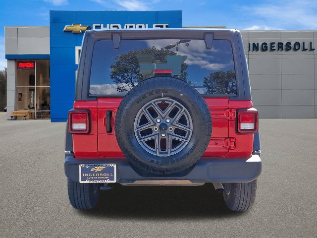 Used 2025 Jeep Wrangler Unlimited Sport AWD/4WD image 26