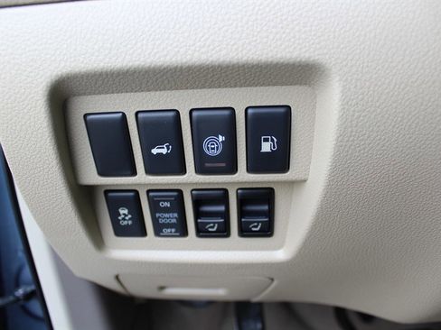 Used 2013 Nissan Murano SL w/ Navigation Pkg image 16