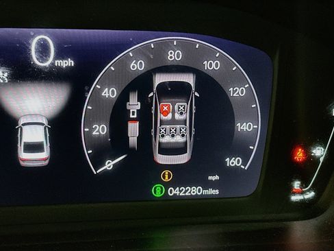 Used 2024 Honda Accord EX image 18