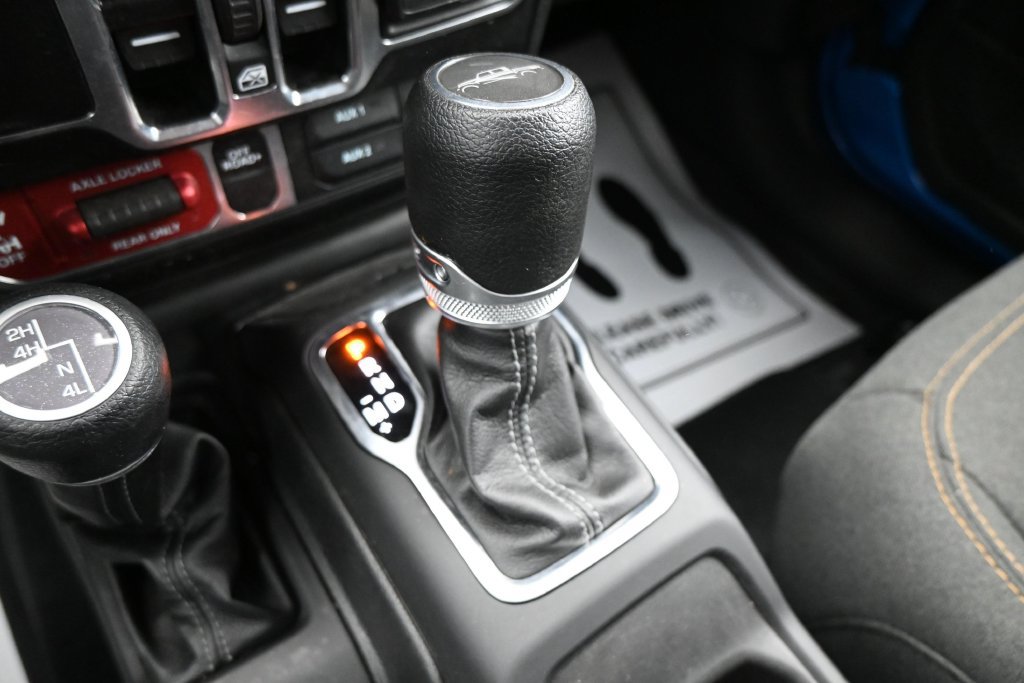 Used 2025 Jeep Gladiator Sport AWD/4WD image 20