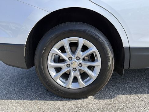 Used 2020 Chevrolet Equinox LT image 19