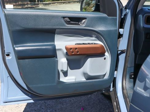 Used 2024 Ford Maverick Lariat FWD image 15