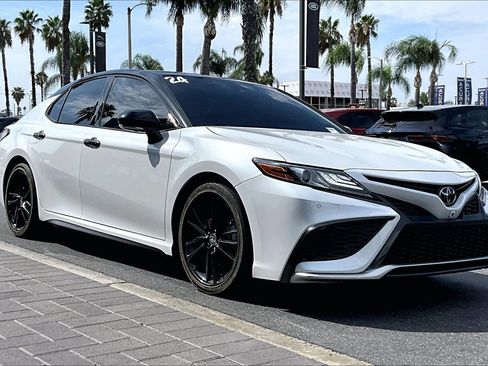 Used 2024 Toyota Camry XSE w/ Navigation Package FWD image 2