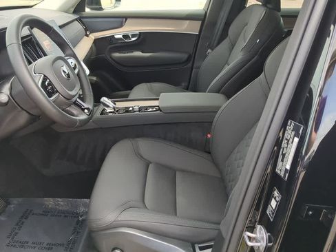 Certified 2026 Volvo XC90 B6 Plus AWD/4WD image 15