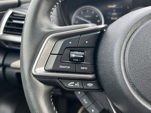 Used 2022 Subaru Forester Limited image 20