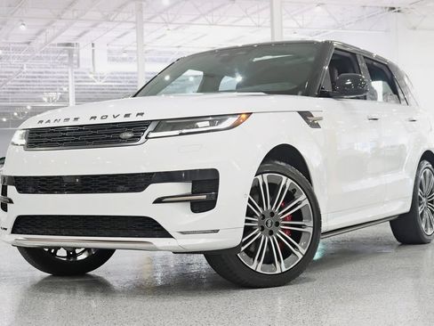 Used 2024 Land Rover Range Rover Sport Dynamic SE AWD/4WD image 7