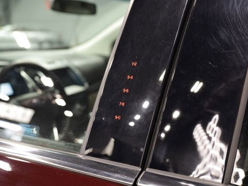 Used 2017 Ford Edge Titanium w/ Technology Package image 33