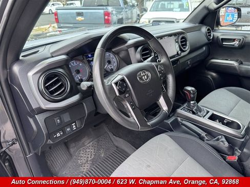 Used 2021 Toyota Tacoma TRD Off-Road w/ Technology Package image 11