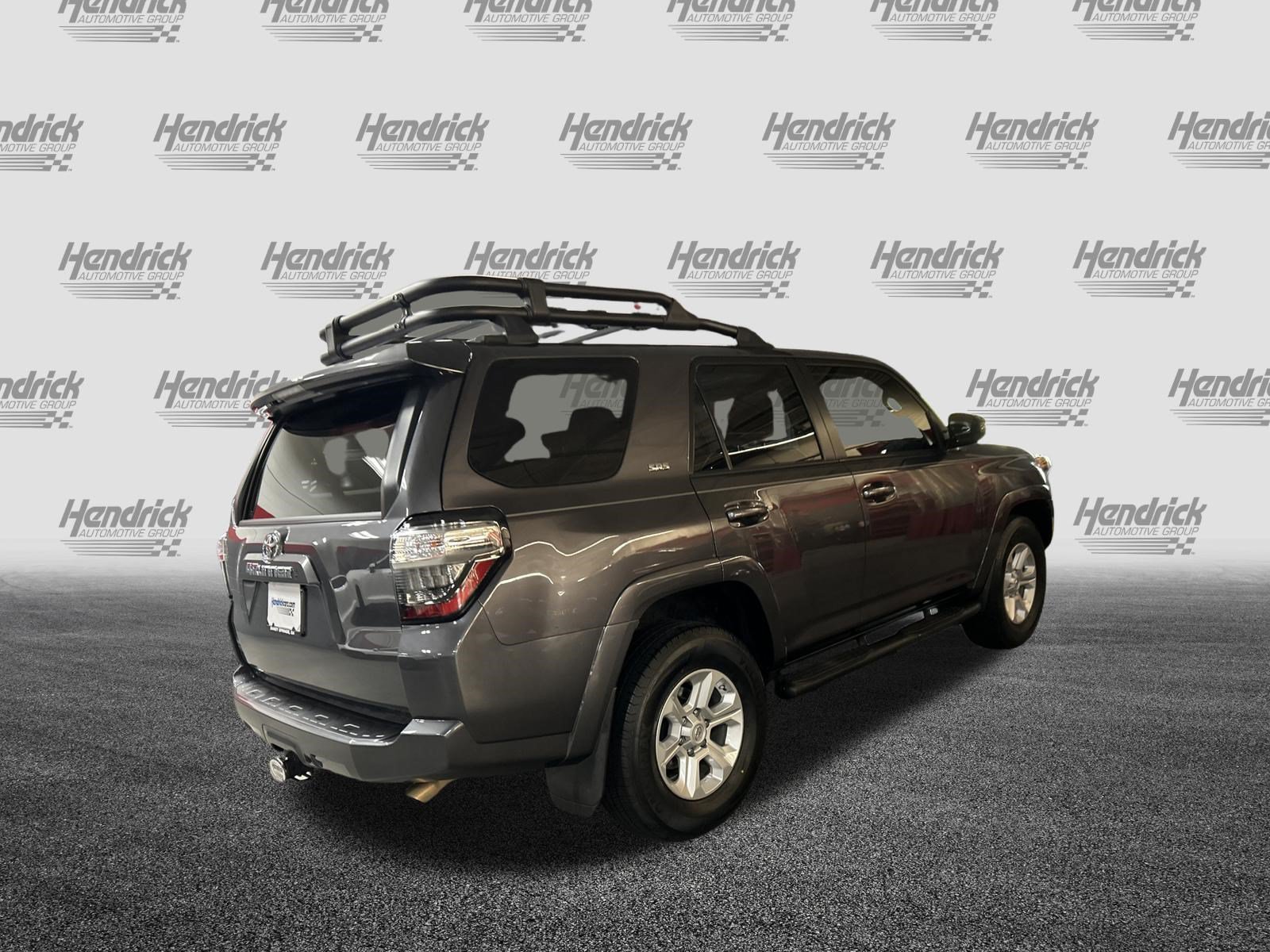 Used 2021 Toyota 4Runner SR5 Premium w/ Moonroof Package RWD image 10