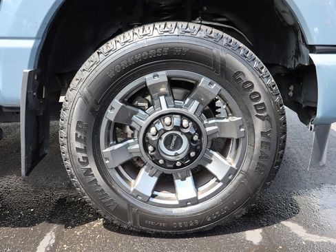 Used 2023 Ford F350 Lariat w/ Sport Appearance Package AWD/4WD image 15