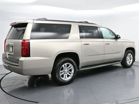 Used 2016 Chevrolet Suburban LT AWD/4WD image 7