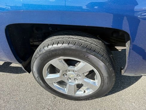 Used 2017 Chevrolet Silverado 1500 LT w/ All Star Edition image 9