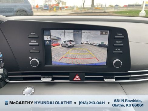 Certified 2025 Hyundai Elantra Sport FWD image 8