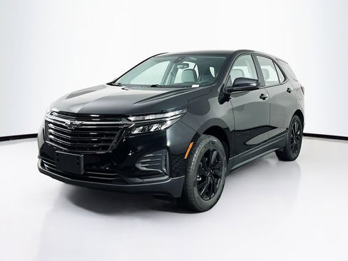 Used 2024 Chevrolet Equinox LS w/ Midnight Edition image 3
