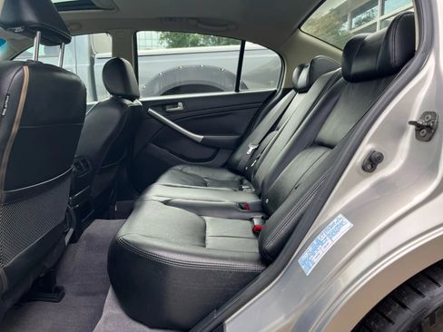 Used 2003 INFINITI G35 Sedan w/ Premium Pkg RWD image 26