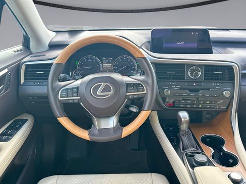 Used 2019 Lexus RX 350 FWD w/ Premium Package image 16