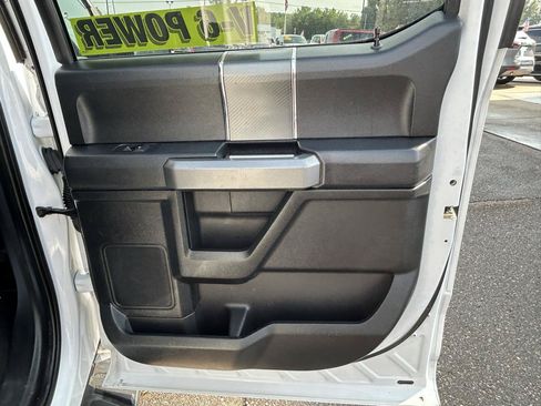 Used 2019 Ford F150 XLT w/ Equipment Group 302A Luxury AWD/4WD image 15