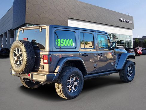 Used 2019 Jeep Wrangler Unlimited Rubicon image 2