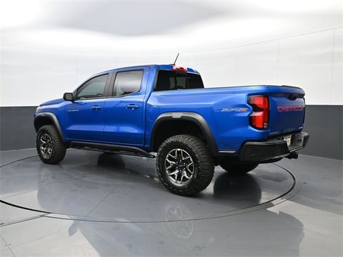 Used 2024 Chevrolet Colorado ZR2 w/ ZR2 Convenience Package III image 7
