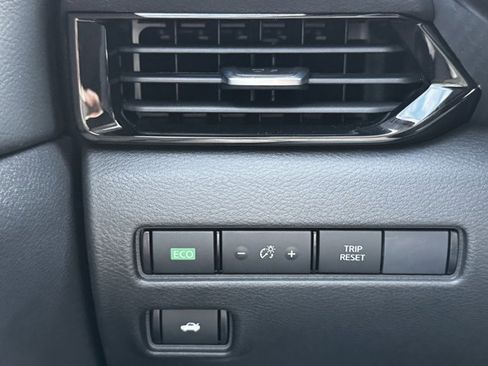 New 2025 Nissan Sentra SV w/ All-Weather Package image 16