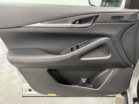 Used 2023 INFINITI QX60 Luxe image 9