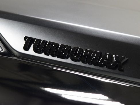 New 2026 Chevrolet Colorado ZR2 w/ Technology Package image 16