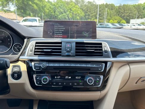 Used 2016 BMW 328i Sedan RWD image 17