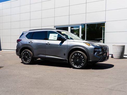 New 2026 Nissan Rogue Dark Armor AWD/4WD image 30
