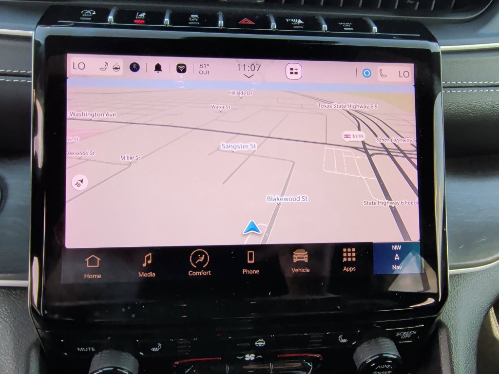 Used 2024 Jeep Grand Cherokee Limited RWD image 26