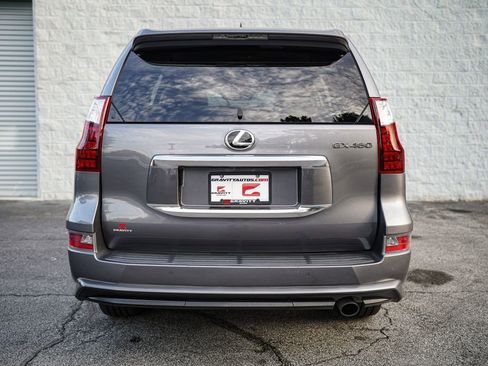 Used 2021 Lexus GX 460 Premium w/ Accessory Package AWD/4WD image 13