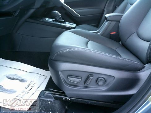 Certified 2026 Toyota Corolla Cross XLE image 22