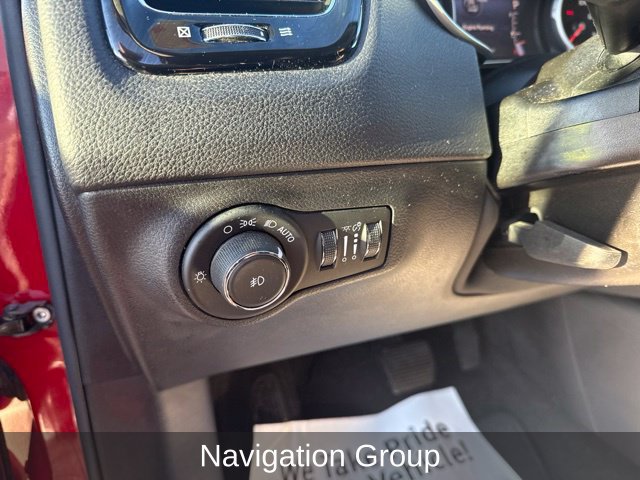 Used 2018 Jeep Compass Limited w/ Navigation Group AWD/4WD image 11