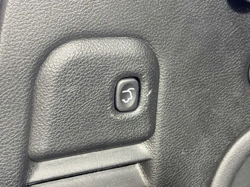 Used 2021 Jeep Grand Cherokee Laredo X RWD image 17