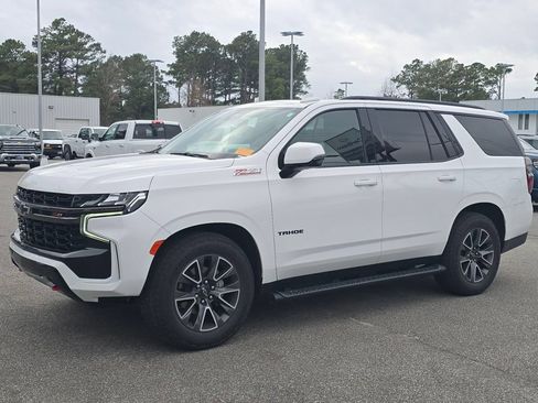 Used 2021 Chevrolet Tahoe Z71 w/ Luxury Package image 7