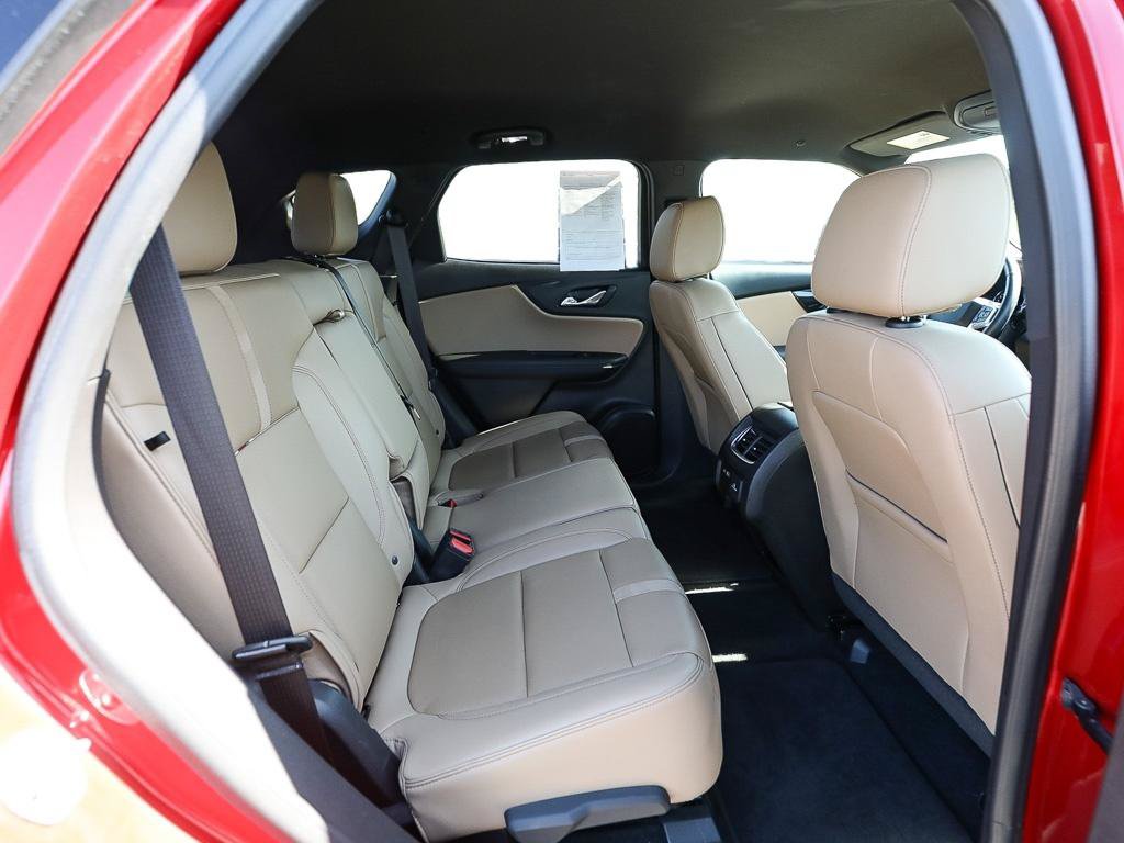 Used 2024 Chevrolet Blazer Premier FWD image 23