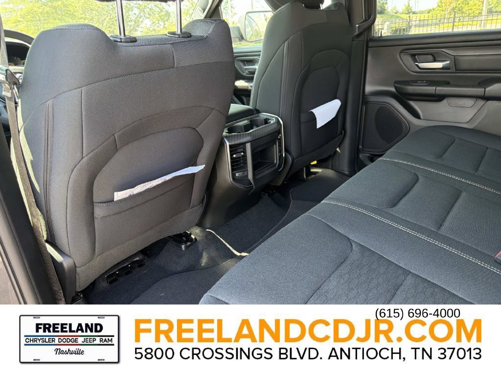 New 2026 RAM 1500 Express AWD/4WD image 15