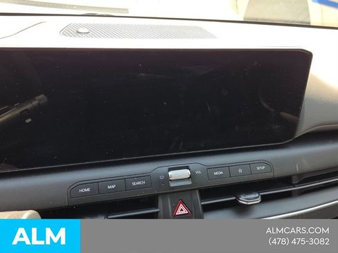 Used 2025 Kia K4 FWD image 21