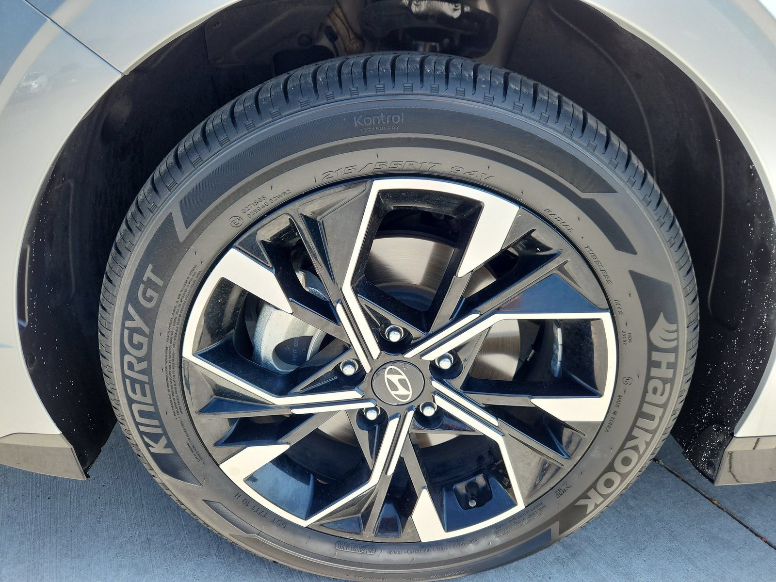 Used 2025 Hyundai Sonata SEL FWD image 17