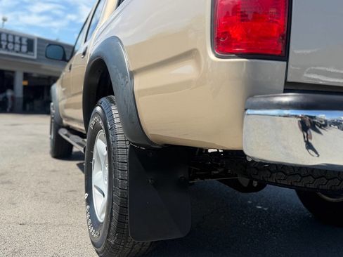 Used 2004 Toyota Tacoma PreRunner RWD image 45