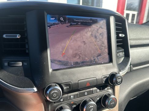 Used 2022 RAM 1500 Laramie image 15