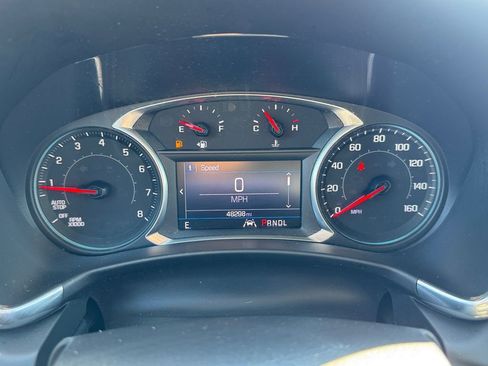 Used 2020 Chevrolet Equinox LT image 20