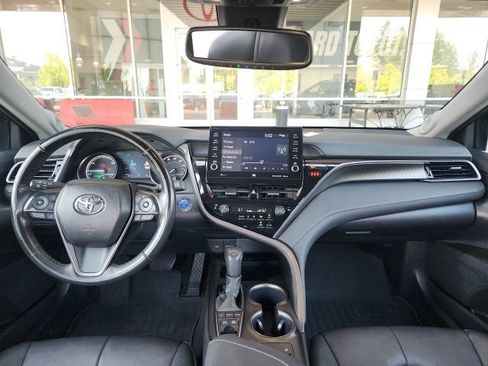 Used 2024 Toyota Camry XSE w/ Navigation Package FWD image 21