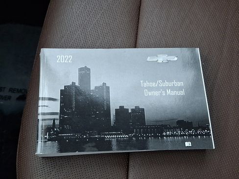 Used 2022 Chevrolet Suburban High Country image 26