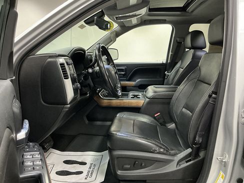 Used 2017 Chevrolet Silverado 1500 LTZ w/ LTZ Plus Package AWD/4WD image 8